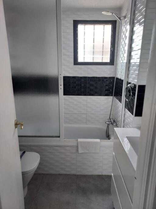 Apartamento En Palmeras Del Sur 아데제 외부 사진